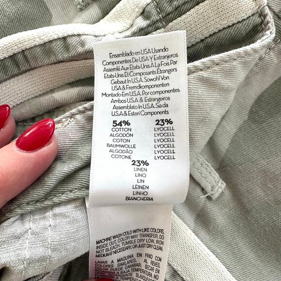 MOTHER The Shaker Chop Crop Fray Jeans Desert Print Camo, Size 25 - Picture 10 of 12